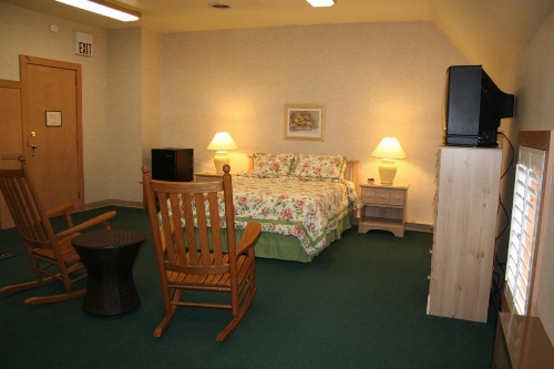 Visions Inn image 14